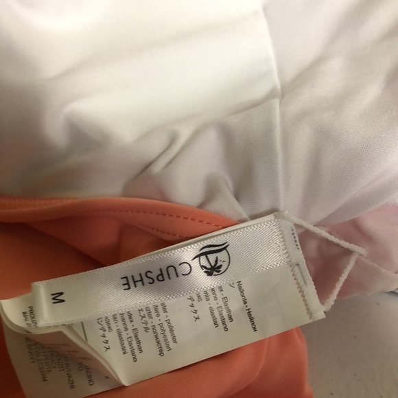 CUPSHE NWT Ruffle peach swimsuit Top removable bra pads, SZ:MED - Picture 5 of 6